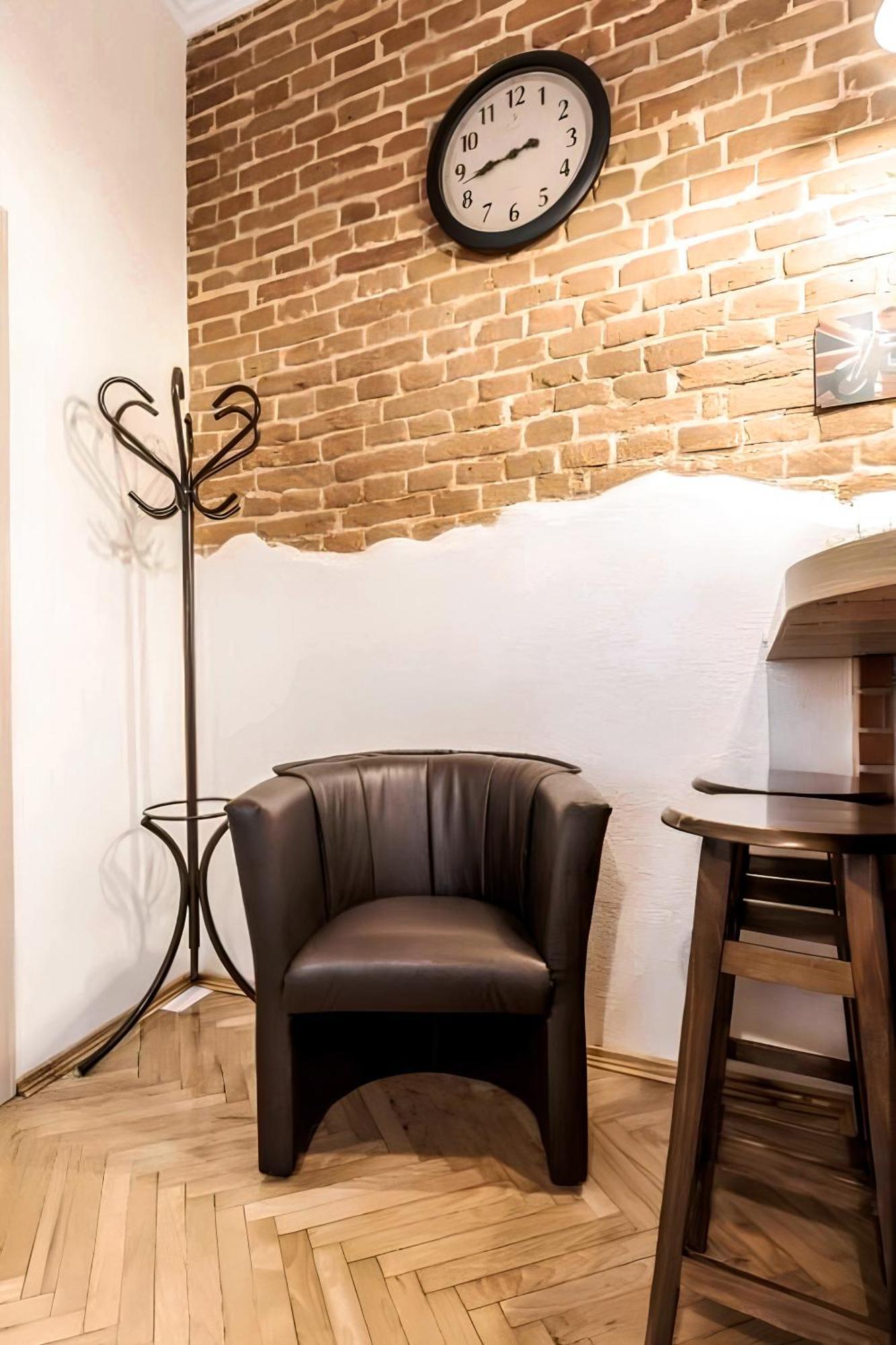 Cozy Apartments In The City Centre Львов Экстерьер фото